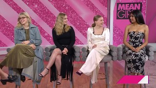 Angourie Rice feet photo thumbnail