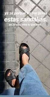 Angy Fernández feet photo 2