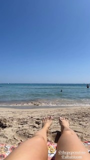 Angy Fernández feet photo 9