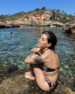 Angy Fernández feet photo 4