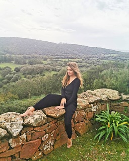 Angèle Vivier feet photo 8