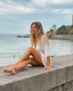 Angèle Vivier feet photo 7