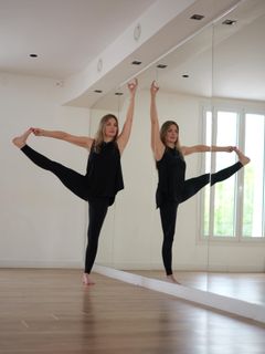 Angèle Vivier feet photo 9