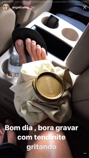 Angélica feet photo thumbnail