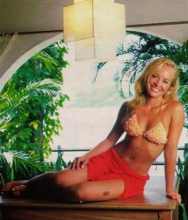 Angélica feet photo thumbnail