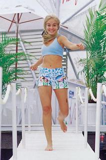 Angélica feet photo thumbnail