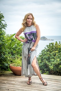 Angélica feet photo thumbnail