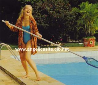 Angélica feet photo thumbnail