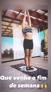 Angélica feet photo thumbnail