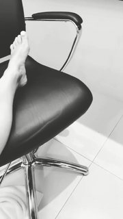 Ani Lorak feet photo thumbnail