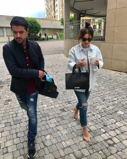 Ani Lorak feet photo thumbnail