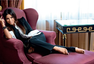 Ani Lorak feet photo thumbnail