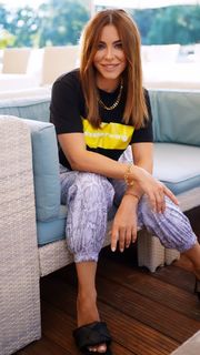 Ani Lorak feet photo thumbnail