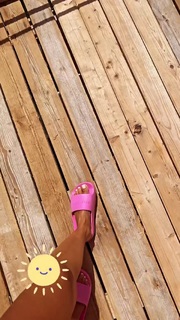 Ani Lorak feet photo thumbnail