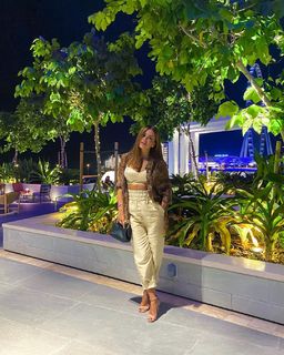 Ani Lorak feet photo thumbnail