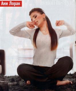Ani Lorak feet photo thumbnail