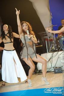 Ani Lorak feet photo thumbnail