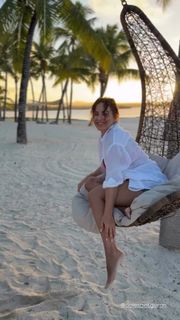 Ani Lorak feet photo 3