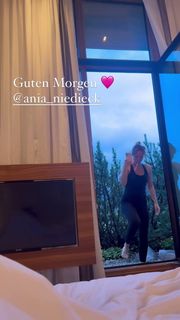Ania Niedieck feet photo 14