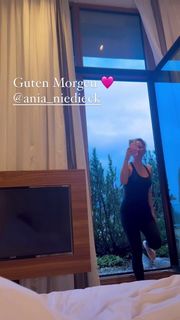 Ania Niedieck feet photo 13