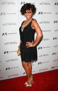 Anika Noni Rose feet photo 20