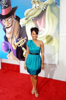 Anika Noni Rose feet photo 16