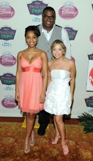 Anika Noni Rose feet photo 10