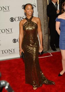 Anika Noni Rose feet photo 3