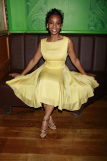 Anika Noni Rose feet photo 15