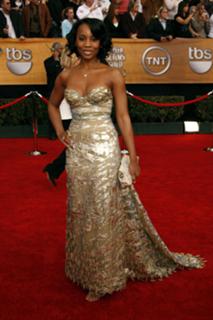 Anika Noni Rose feet photo 1