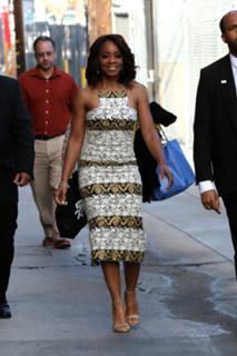 Anika Noni Rose feet photo 7