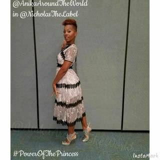 Anika Noni Rose feet photo 5