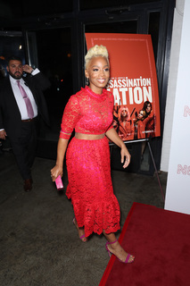 Anika Noni Rose feet photo 2