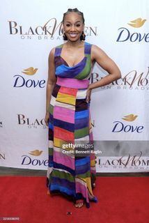 Anika Noni Rose feet photo 2