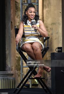 Anika Noni Rose feet photo 17