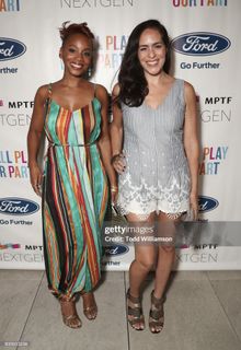 Anika Noni Rose feet photo 9