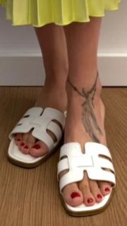 Anikó Nádai feet photo 9