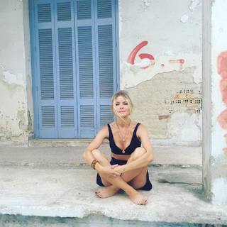 Anita Briem feet photo 14