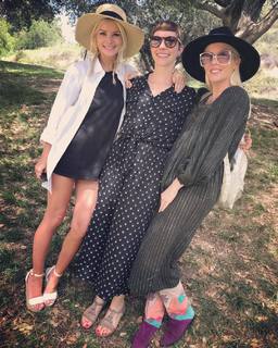 Anita Briem feet photo 9