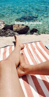 Anita Dujić Broadfoot feet photo 14