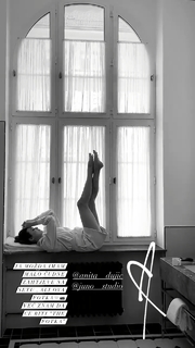 Anita Dujić Broadfoot feet photo 14