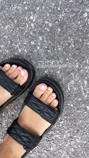 Anita Dujić Broadfoot feet photo 9