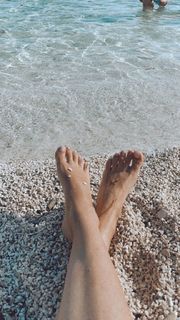 Anita Dujić Broadfoot feet photo 6