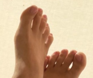 Anita Dujić Broadfoot feet photo 11