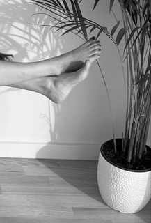 Anita Dujić Broadfoot feet photo 10
