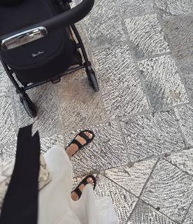 Anita Dujić Broadfoot feet photo 2