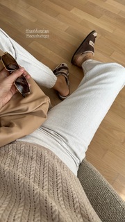 Anita Dujić Broadfoot feet photo 2