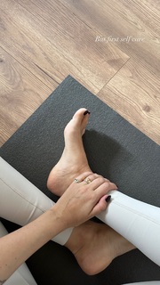 Anita Dujić Broadfoot feet photo 1