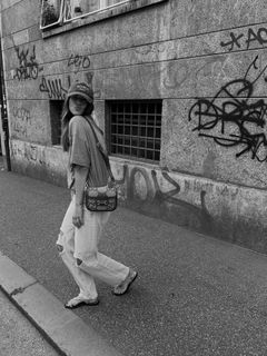 Anita Dujić Broadfoot feet photo 2