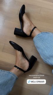 Anita Dujić Broadfoot feet photo 13
